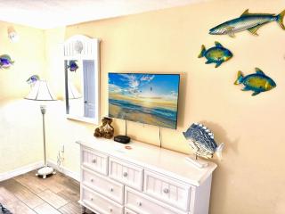 Monterey Bay Suites Resort Unit 421 with Direct Oceanfront Balcony - 6