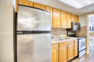 Monterey Bay Suites Resort Unit 831 with Direct Oceanfront Balcony - 7