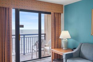 Beach Cove Resort Unit 1117 with Direct Oceanfront Balcony - 9