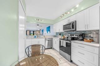 Beachside Dream at Sandcastles - 9