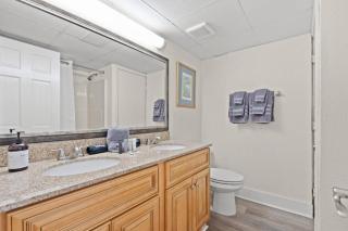 Beach Cove Resort Unit 419 with Direct Oceanfront Balcony - 5