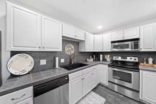 Manatee Cove Waterfront Home w Dock Pool - 2