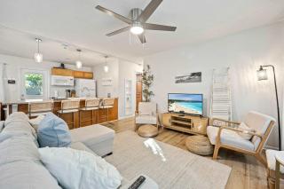 Sandpiper 2BR-1BA Across From Beach - 0
