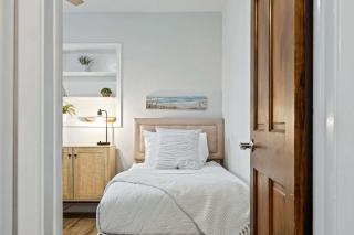 Sandpiper 2BR-1BA Across From Beach - 7