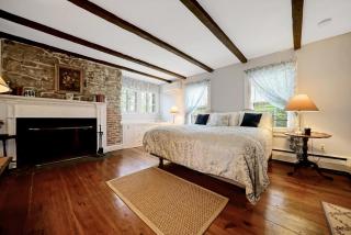 Cromwell Manor Inn - 6