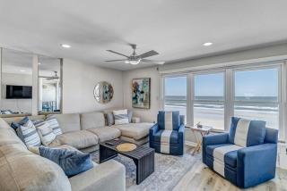 Crescent Surf - 3BR condo w pool & beach access - 4