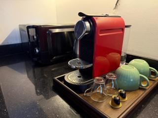 Aldau Heights Modern Serenity Studio - 7