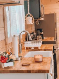 29 Pines Cottage - 2