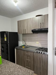 Apartamento amoblado en parque heredia - 7