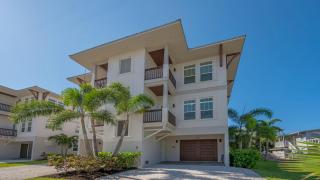 Casa Stolida - 1030L - 2