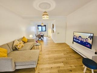 Exceptional 3BR Apartment with private terrace&garden - 9