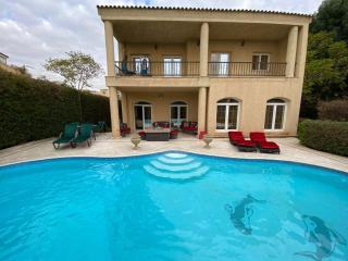 Villa in New Cairo madinity with pool - 5