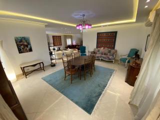 Villa in New Cairo madinity with pool - 4