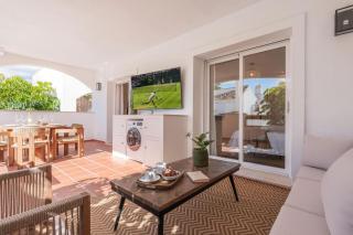 2 private terraces 10 min Puerto Banus pool - 7