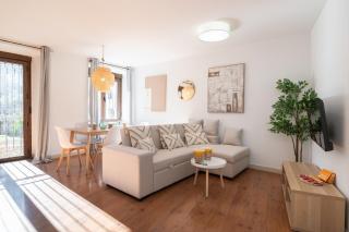 APT Cozy Jacuzzi Billiards Diana Central - 6