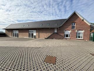 Farmhouse, large capacity - 9