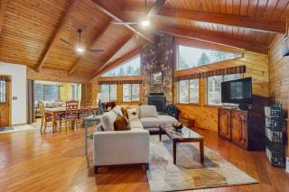 Pine-Perfect Getaway - 7