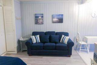 Salty Breeze Studio - 7