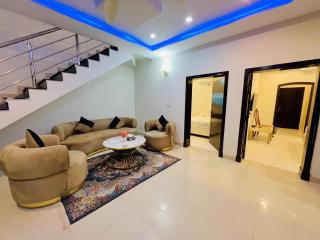 Comfort cabin guest house - 0