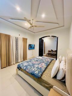 Comfort cabin guest house - 1