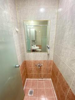 범계역2분 거리 퀸침대2개 무료주차가능 뚫린뷰가 일품 - 6