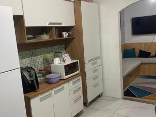 Casa nas Palmeiras rua da Lagoa composta por 2 quartos sala cozinha banheiro e uma varanda grande com uma churrasqueira MOBILIADA SUPER ACONCHEGANTE AMBIENTE FAMILIAR - 6