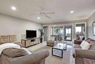 BC23: 23 Beach Club Villa - 2