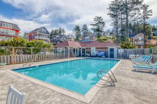 Knee Deep In Happiness - 9