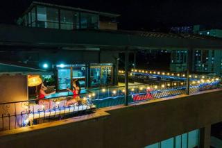 Alojamiento en Medellín con piscina y Jacuzzi privados - PH8 - 7