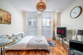 London Central 1 bed deluxe-Moorgate - 8