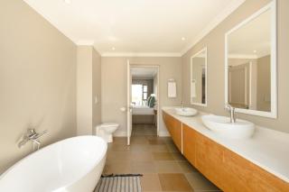 Stellenbosch Luxury Apartments - 7