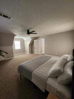 La Vela Blanca - Modern Southern Getaway - Newnan - 8