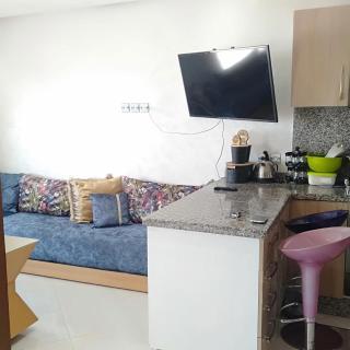 Nice apartment by the beach - 9