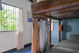 Tropical Camas Surf House - 8