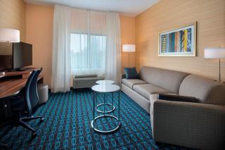 Fairfield Inn & Suites by Marriott Syracuse Carrier Circle - 2