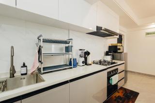 Cozy Luxurious 2 Bedroom 2 Bath Westlands, Nairobi at Orchid Residency - 6