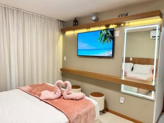 Magnífico APARTAMENTO de Charme - 3 quartos AR CONDICIONADOS SPLIT - Beira Mar, 2 banheiros, 2 Vagas Garagem, 4 Varandas, 2 Elevadores, Redes para Descanso, Wi-Fi, Air Fryer, Disney Plus, HBO Max, Guarda Sol, Cadeiras de Praia e Caixa Térmica - 6