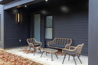 Relaxation at The Oakview Manor - 3