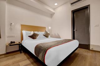 Super Townhouse Siri Residency - 1