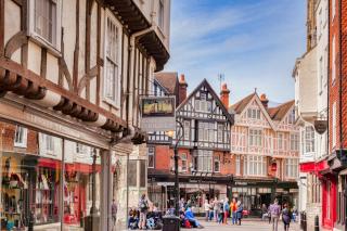 City Centre, River views, Sleeps 5, Free Parking - 6