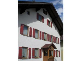 At the Ulrich Fountain - 9