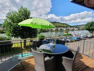 Hallenbach with Moselle view - Zell (Mosel) - 6