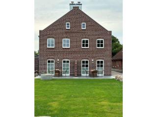 The Linnebargs, House 1 - 9