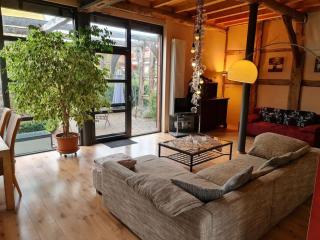 Holiday apartment in Castell with barbecue - 9