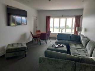 Diamond on Seneca - 7