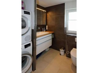 Central location with pool - 2