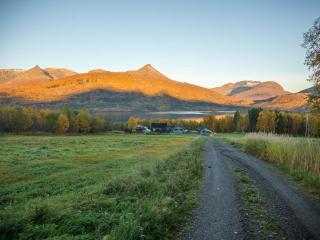 9 person holiday home in Øverbygd - 9