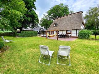 Cabin in Quickborn with swimming pool - 8