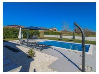 Holiday home with 3 bedrooms - 7