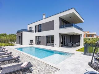 Villa in Medulin with swimming pool - 8